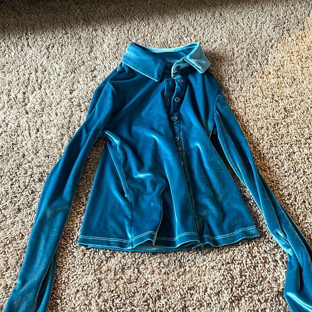 Long sleeve button up